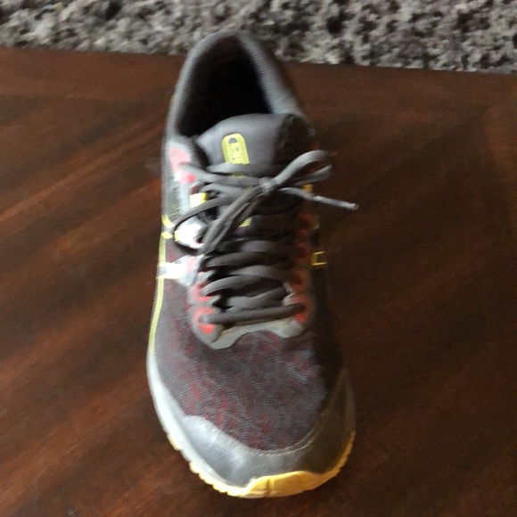 ASICS gt-1000 - Picture 2 of 2